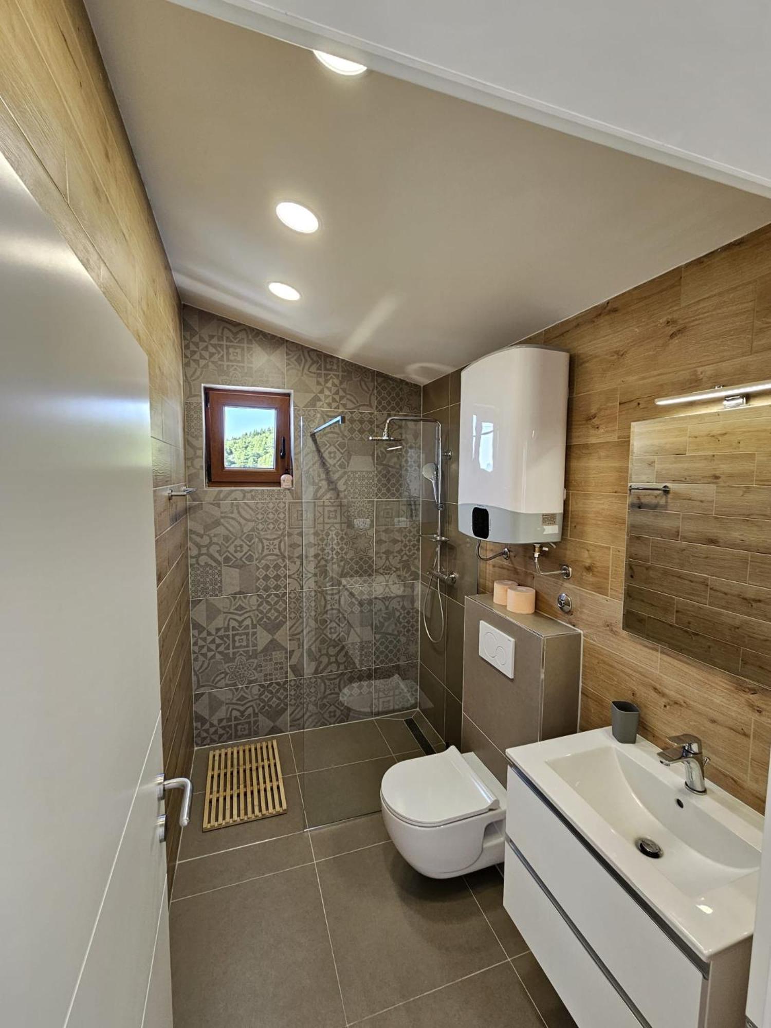 Sea View Apartment Mimice Bagian luar foto