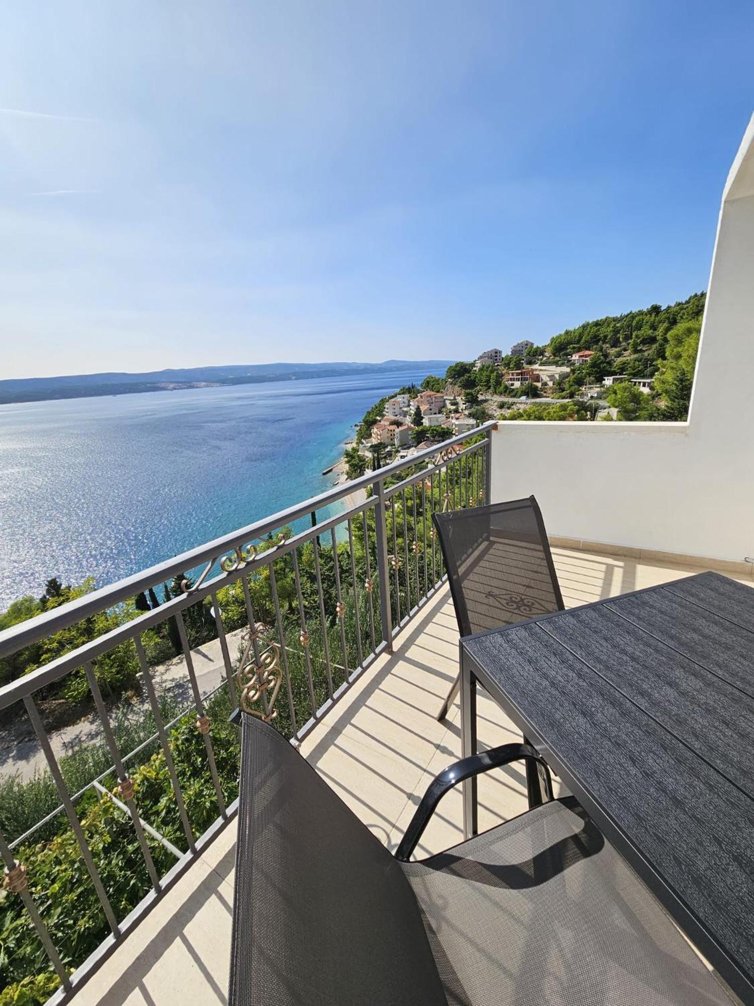 Sea View Apartment Mimice Bagian luar foto